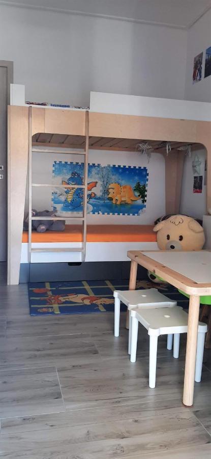 Central Park Apartment Volos Ngoại thất bức ảnh